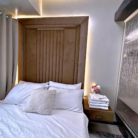 Cozypura Staycation Near Moa, Airport , With Free Fast Wifi, Netflix And Pay Parking Пасай Экстерьер фото